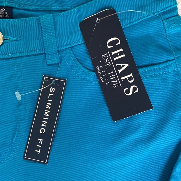 NWT CHAPS Size 2P Slimming Capris Designed To Flatter You - Picture 4 of 8